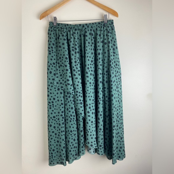 Listicle Dresses & Skirts - Listicle Womens Large Midi Skirt Elastic Waist Drawstring Green Black Dots